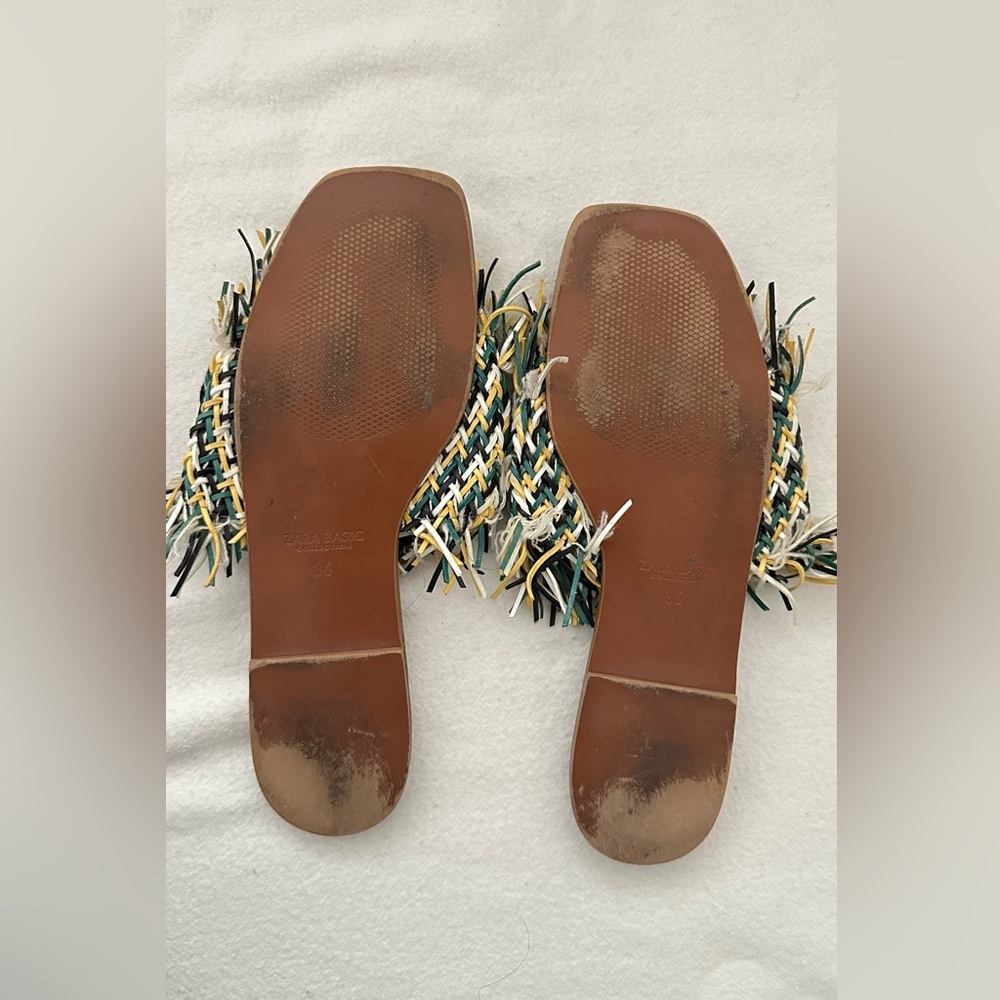 Zara basic slides - Picture 2 of 2